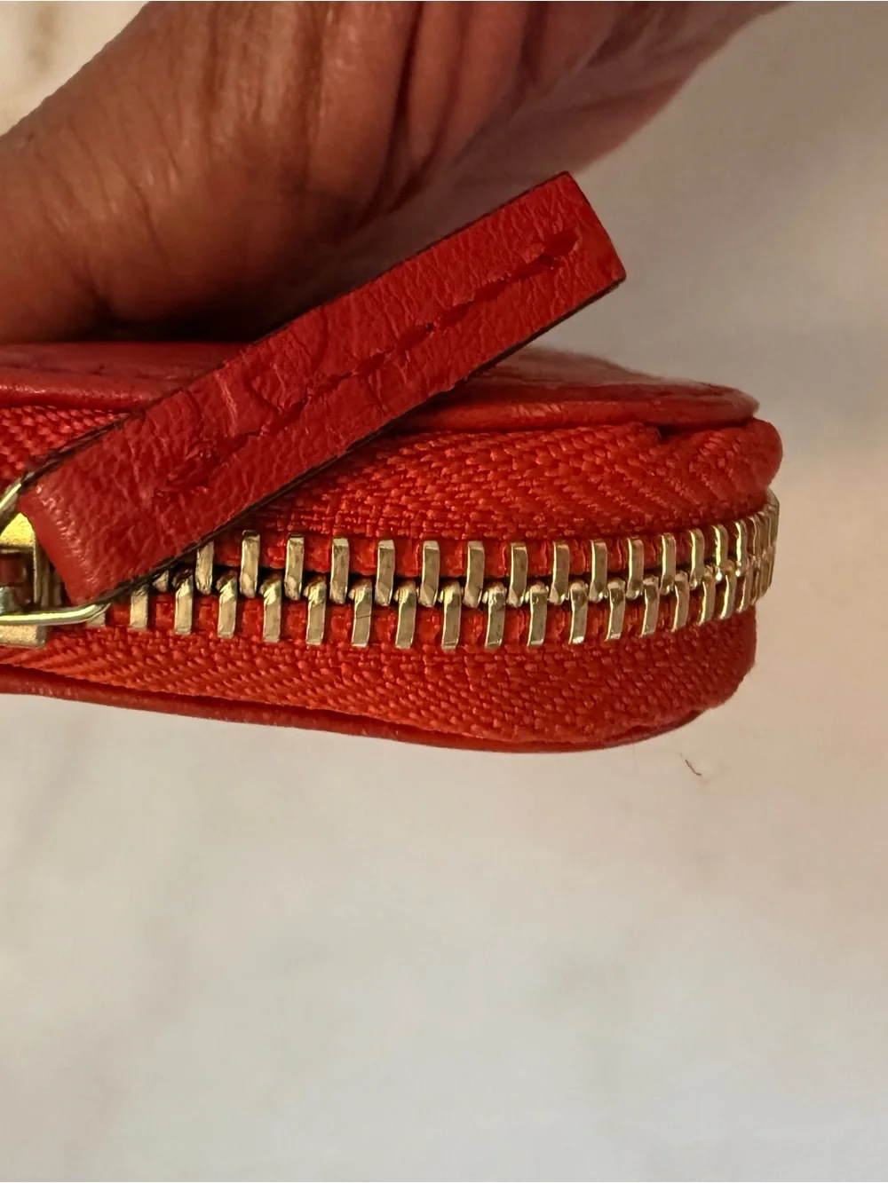 Gucci Red Embossed GG Zip Card Case